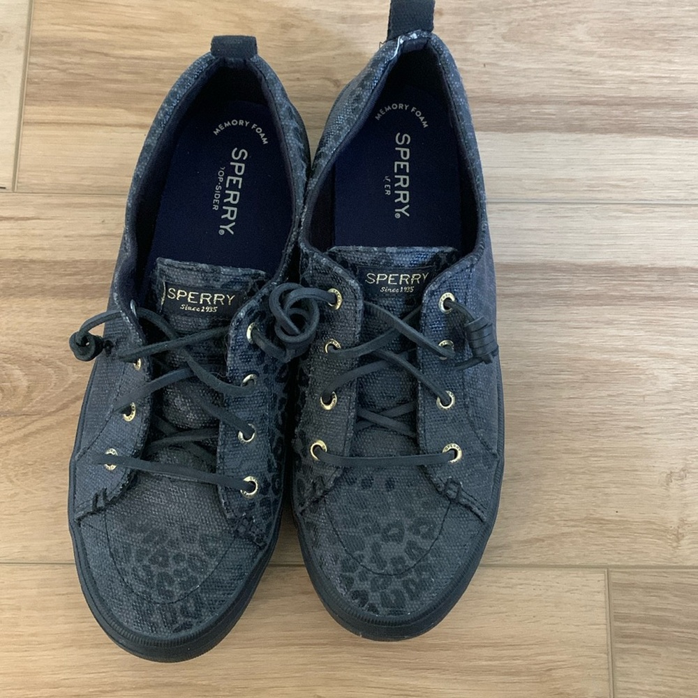 Sperry NWOT Black Leopard Sneakers (Size 9)